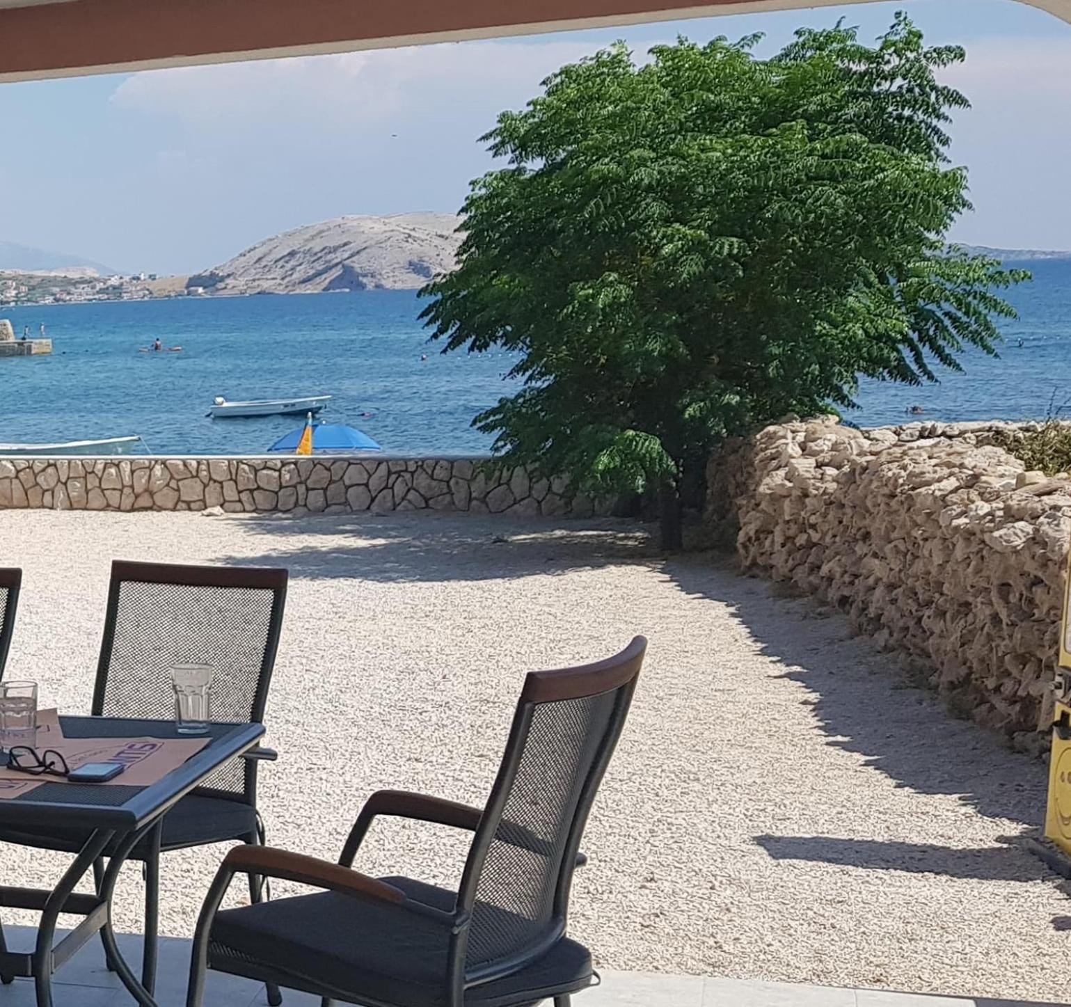 Atlantispagnovalja Zubovići Eksteriør billede